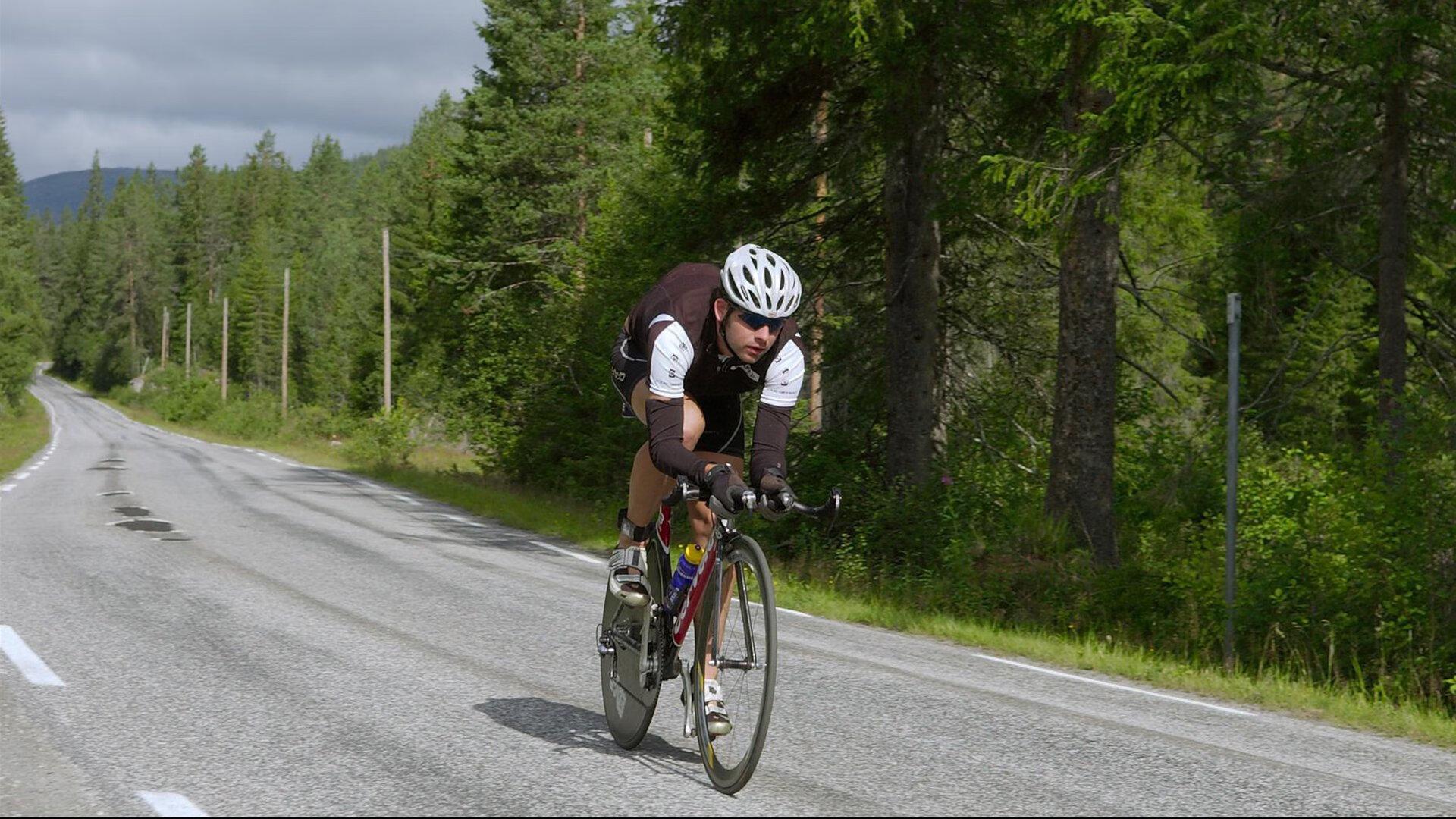 阿诺德:我确定这是我左脚打进的第一个球 我们离夺冠只差3分了