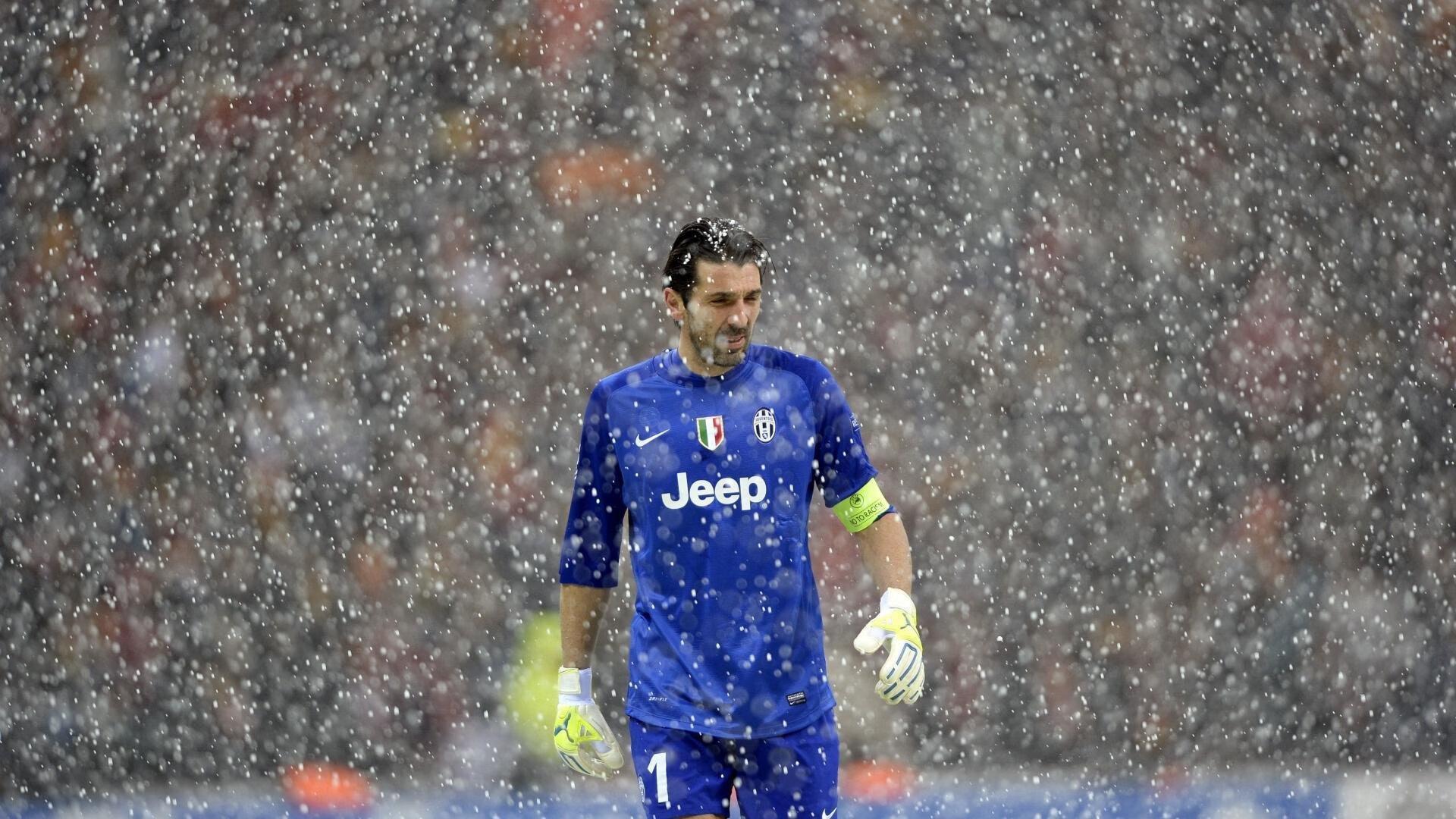 米兰为特奥标价至少3000万欧，与沙特新月谈判陷入僵局